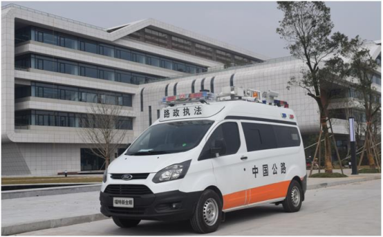 與疫情賽跑！“六合造”救護車奔赴抗疫一線